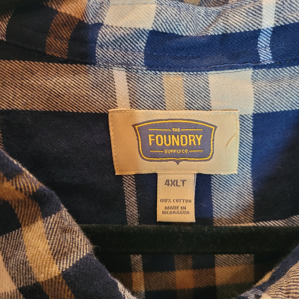 The Foundry Supply Co. Navy and Beige Plaid Long Sleeve Button Up Sz 4XLT - Picture 3 of 11